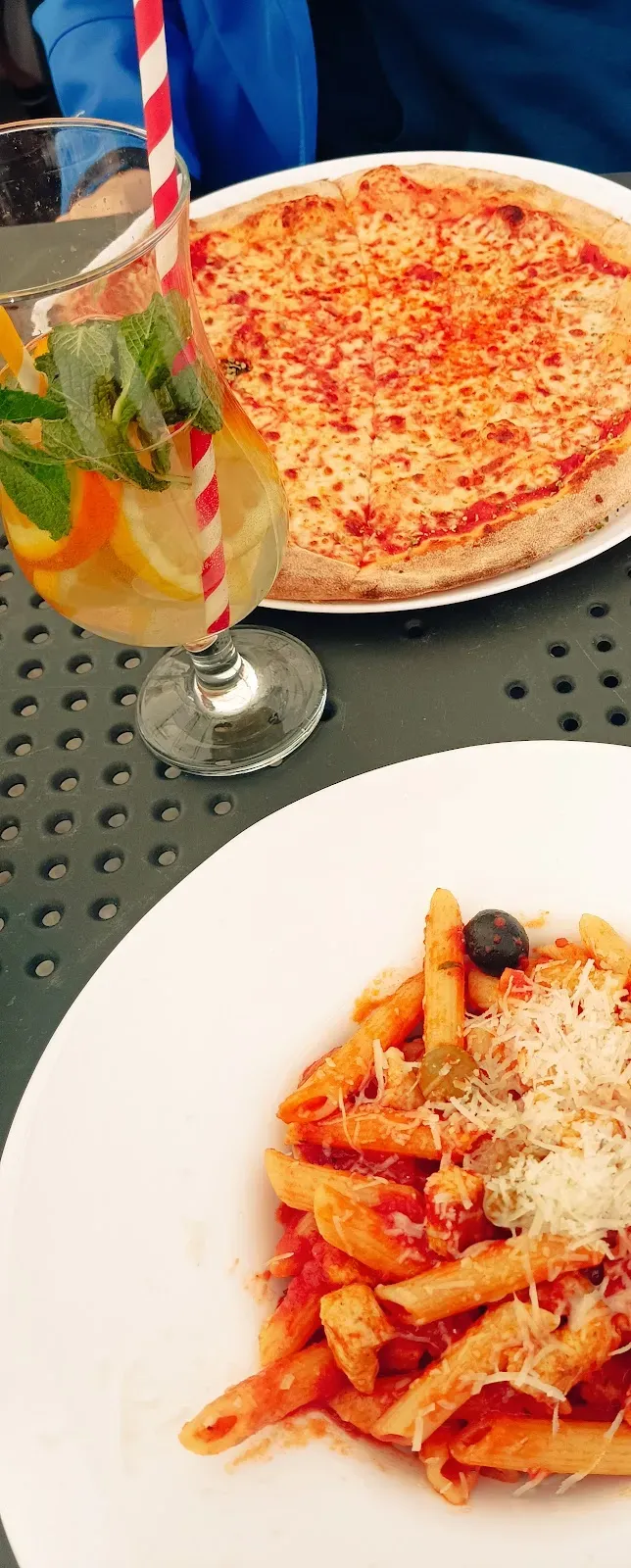 Pizzeria San Giovanni - pizza na telefon Matejki Poznań
