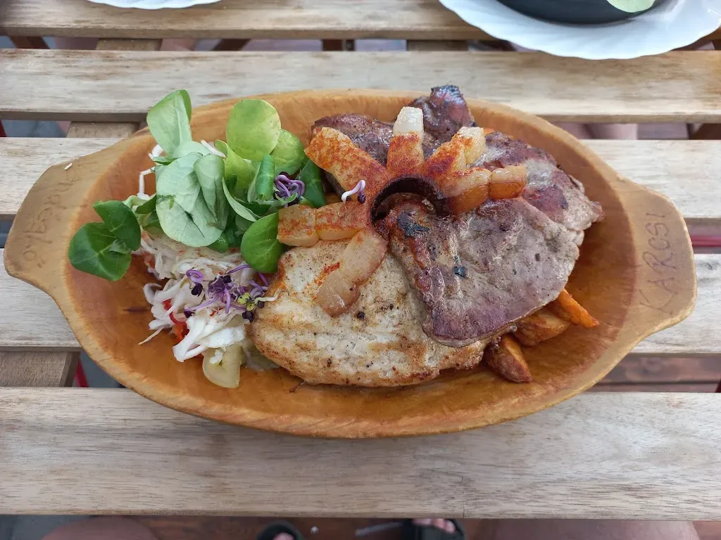 Karcsi Vendéglő