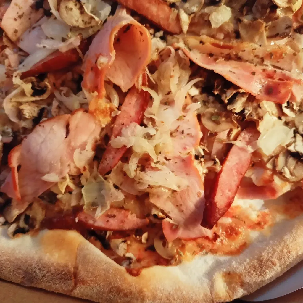 Pizzeria Raptorius Rataje