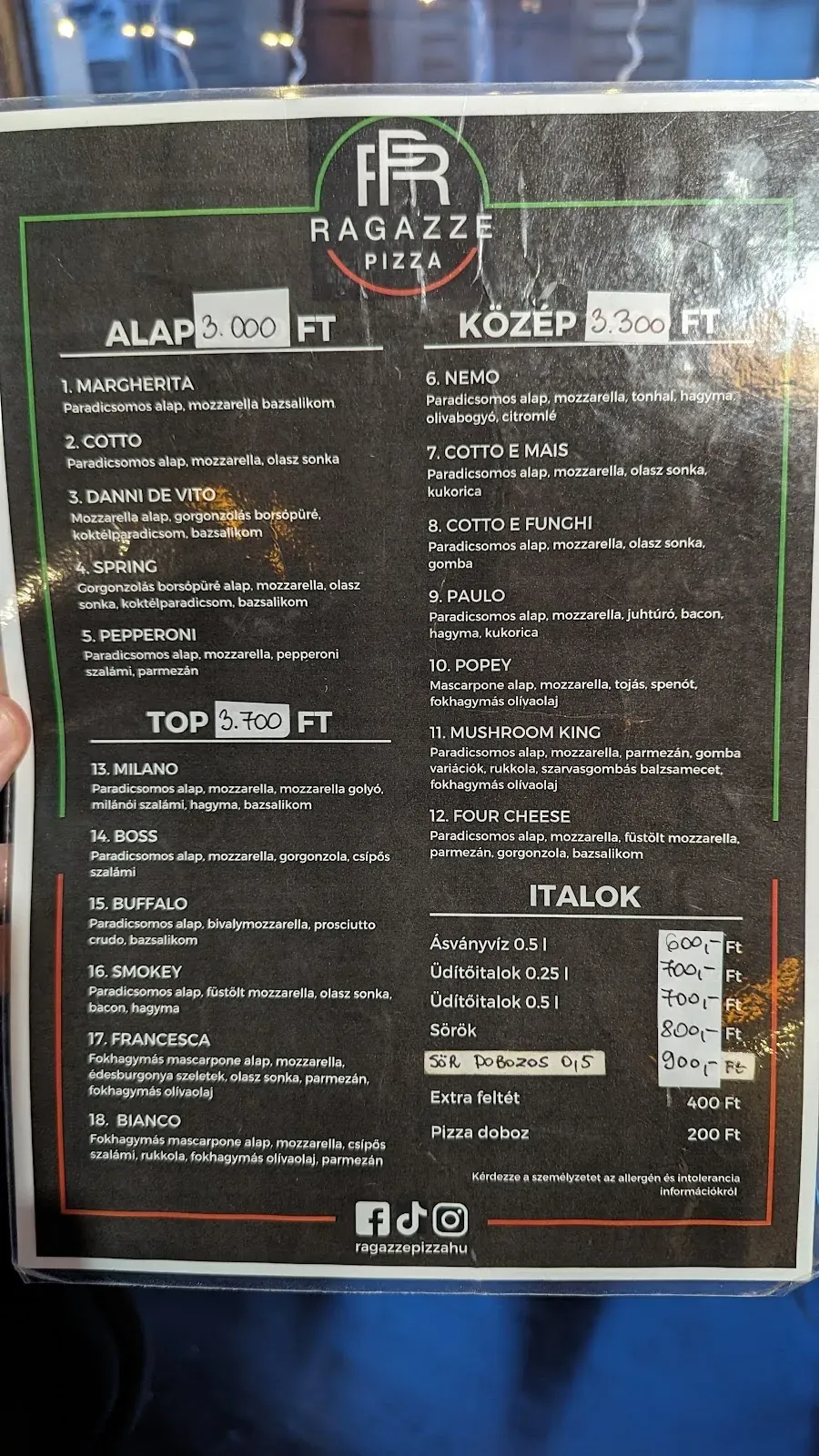 Ragazze Pizza