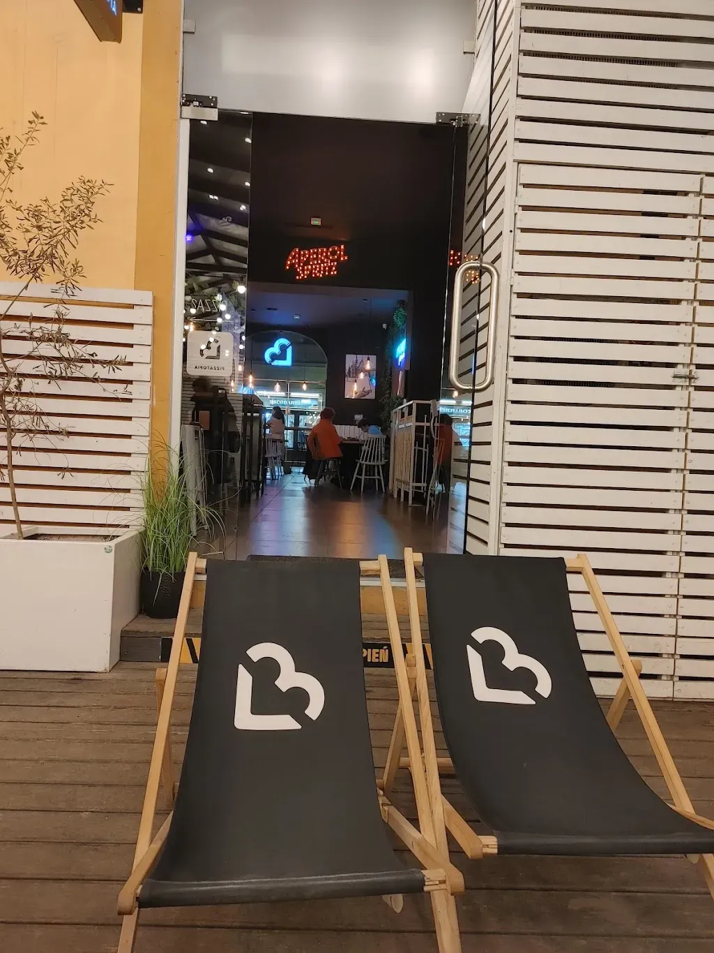 Pizzatopia Szewska 22