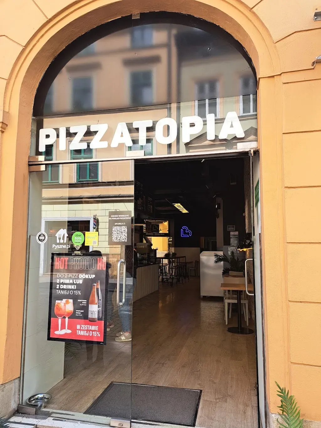 Pizzatopia Szewska 22