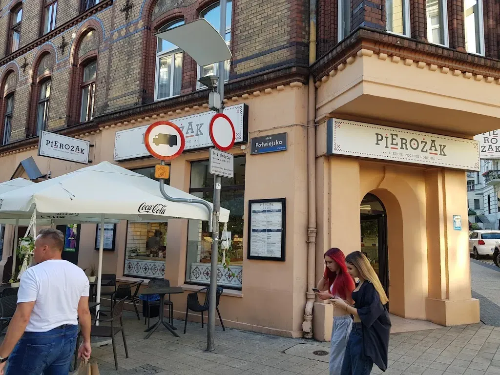 Pierożak Pierogarnia Półwiejska