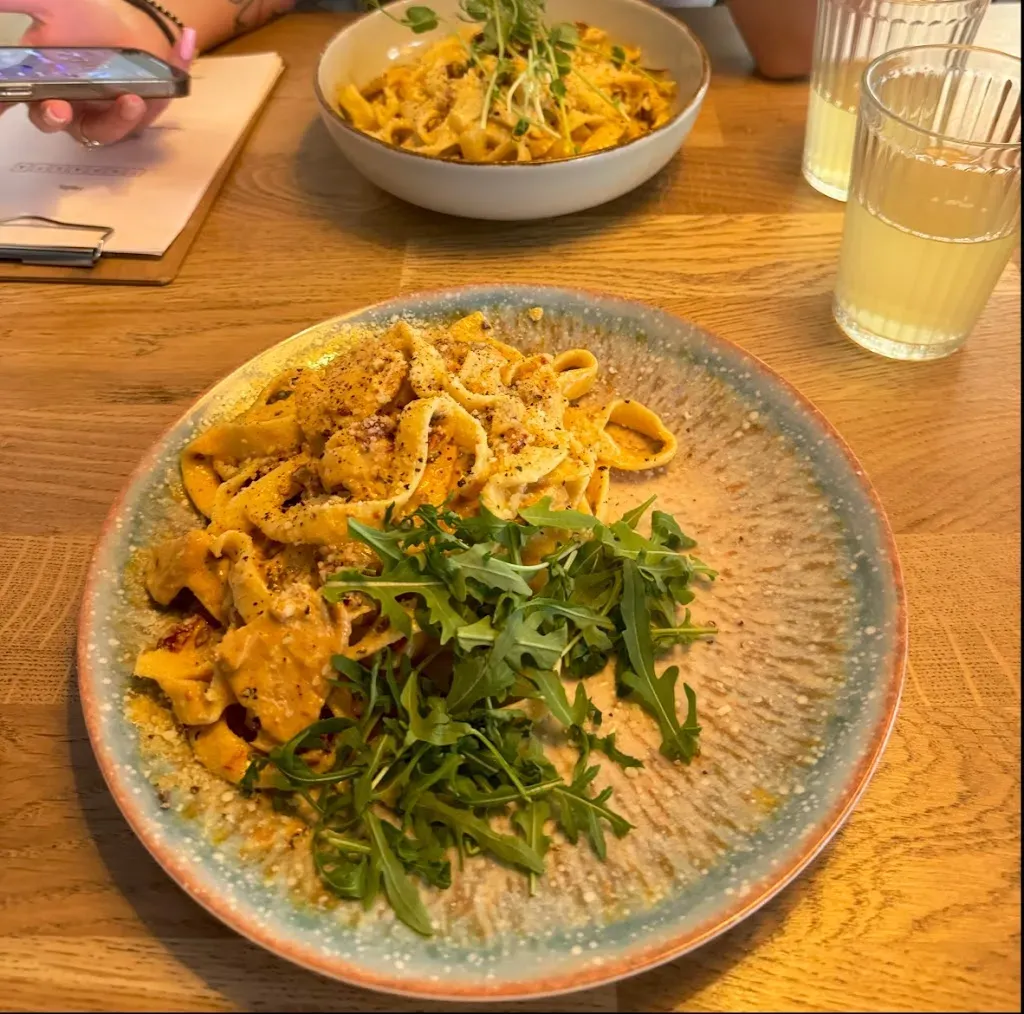 Tapasta