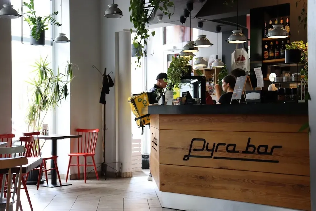 Pyra Bar