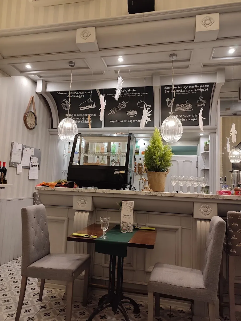 Szarlotta Restaurant