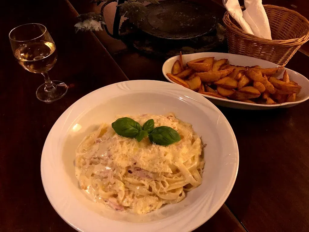 Piatto Bianco Ristorante