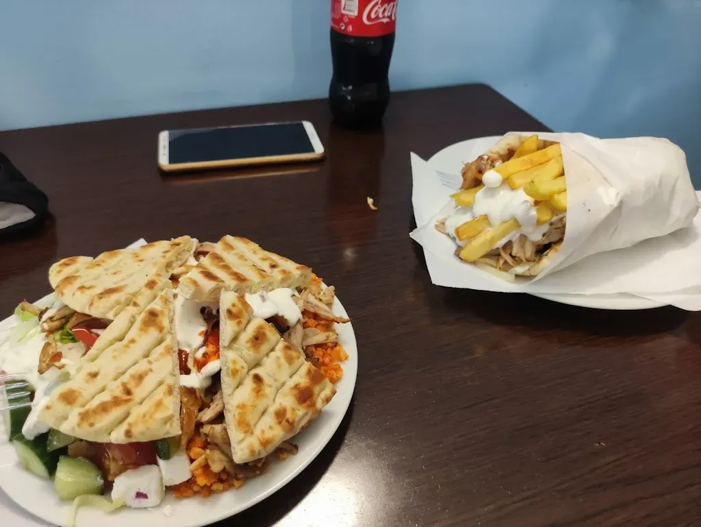 Larissa Greek Taverna