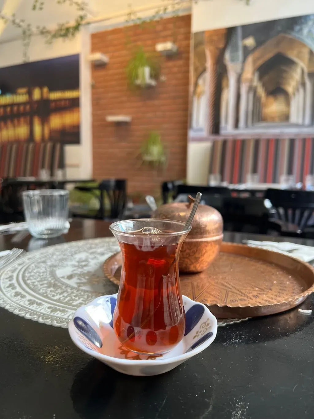 RUMI Restaurant & cafè رومی