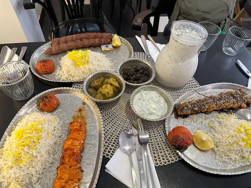 RUMI Restaurant & cafè رومی