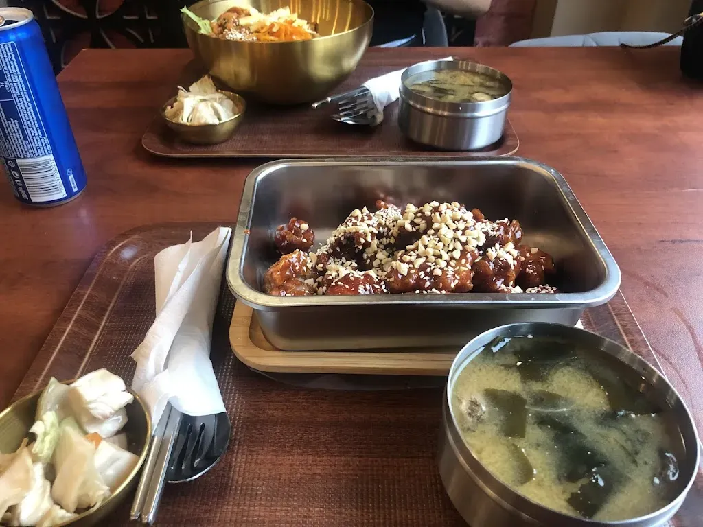 CHOI'S Korean Chicken & Cupbop (Tauron Arena area)