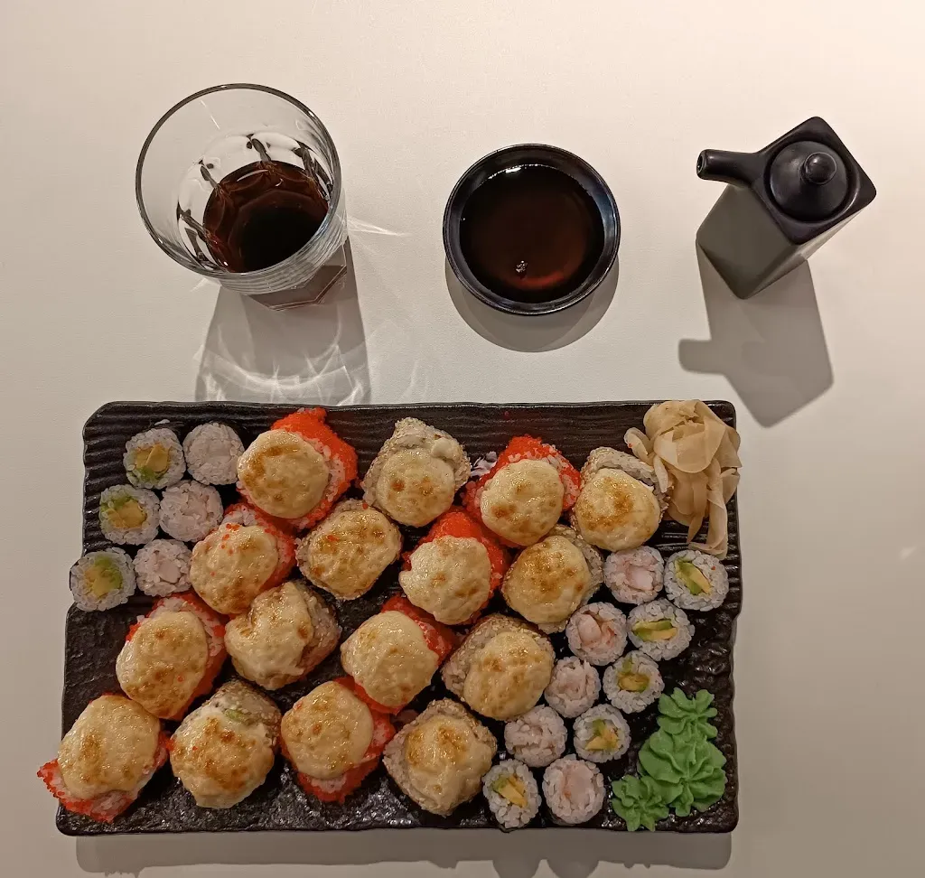 Hero Sushi
