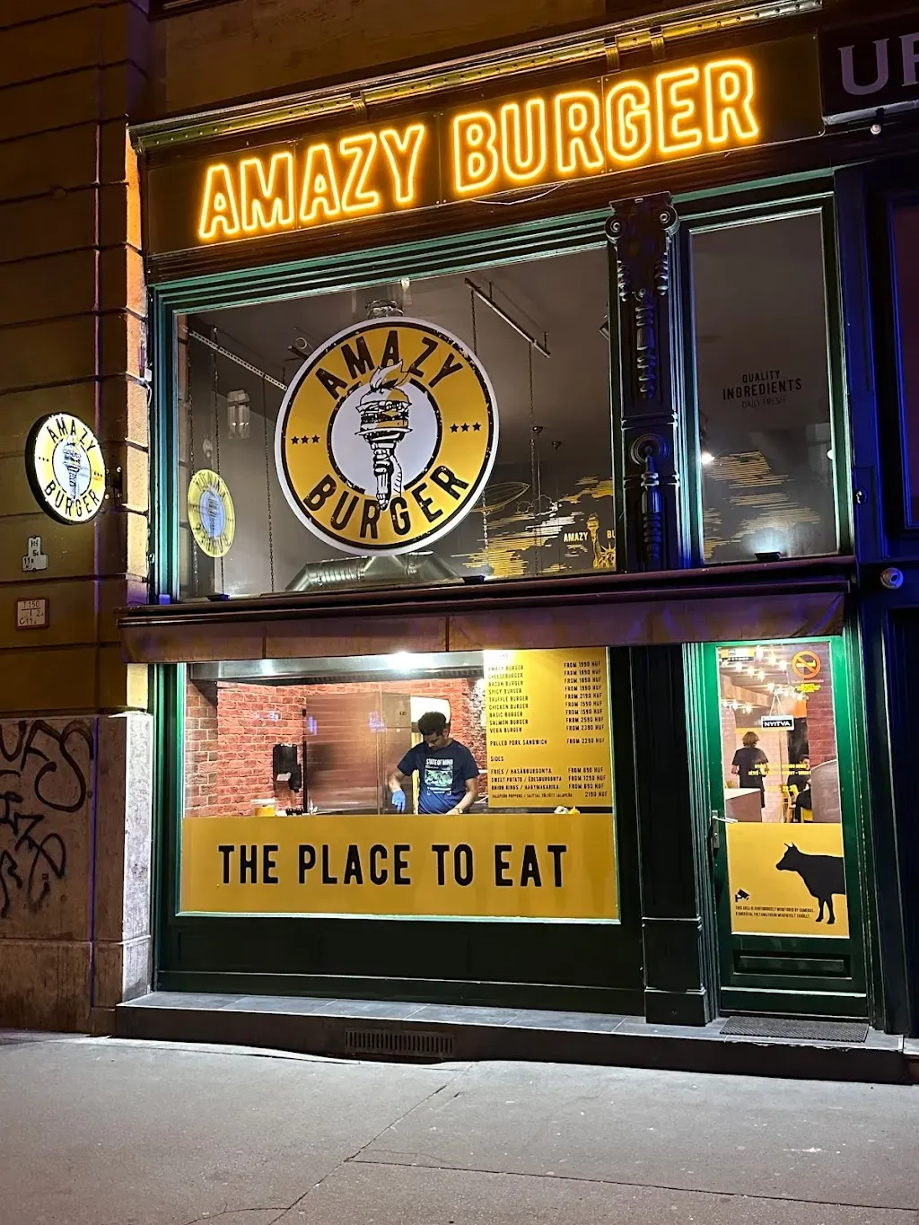 AMAZY BURGER