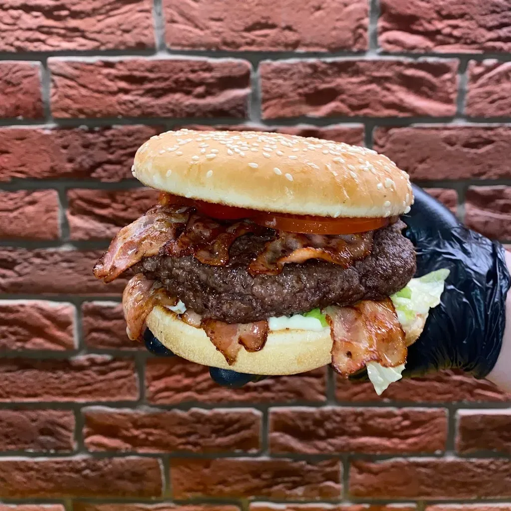 AMAZY BURGER