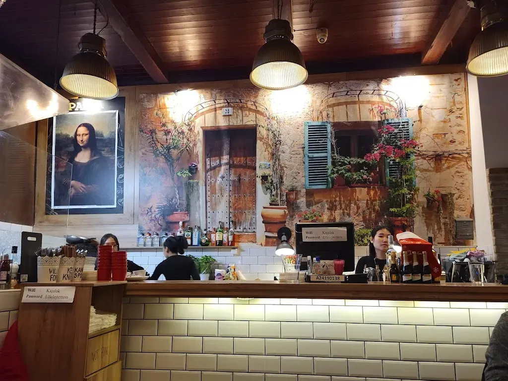 La Trattoria