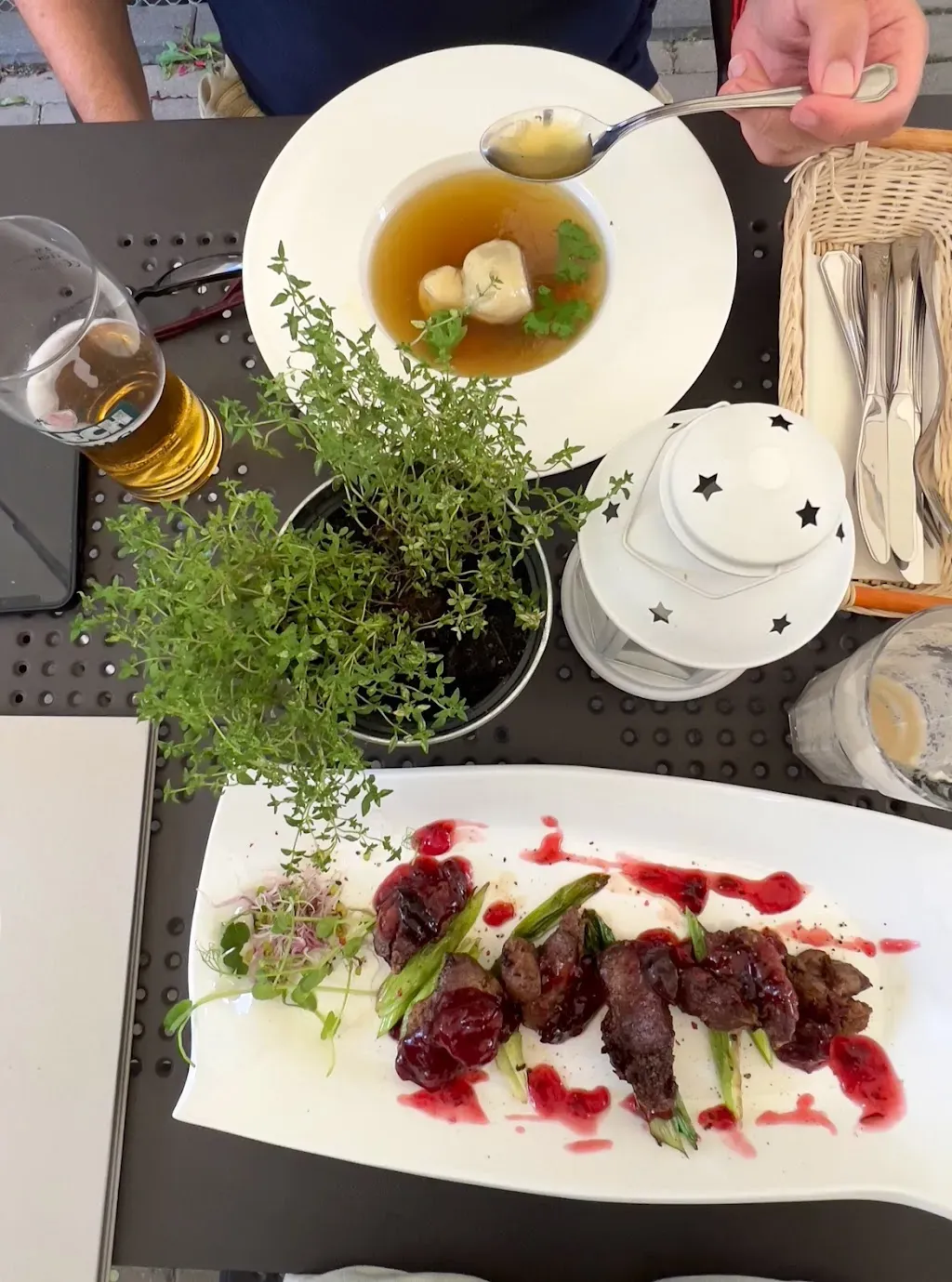 Karmell Restaurant