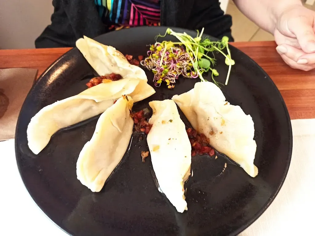 Karmell Restaurant