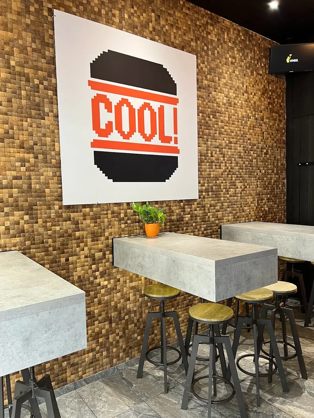 COOL Burger