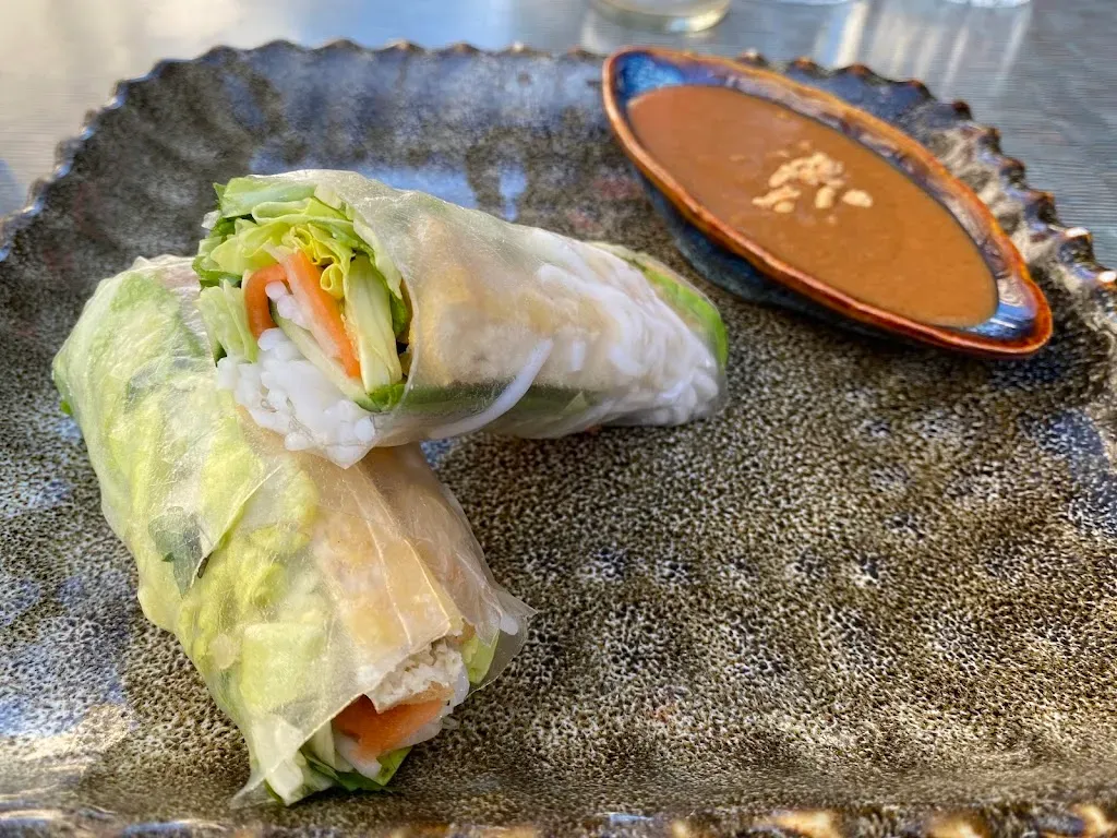 KHAN Asian Food & Bar