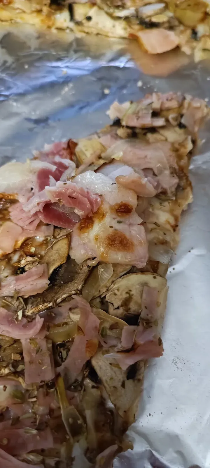Pizza w Dechę