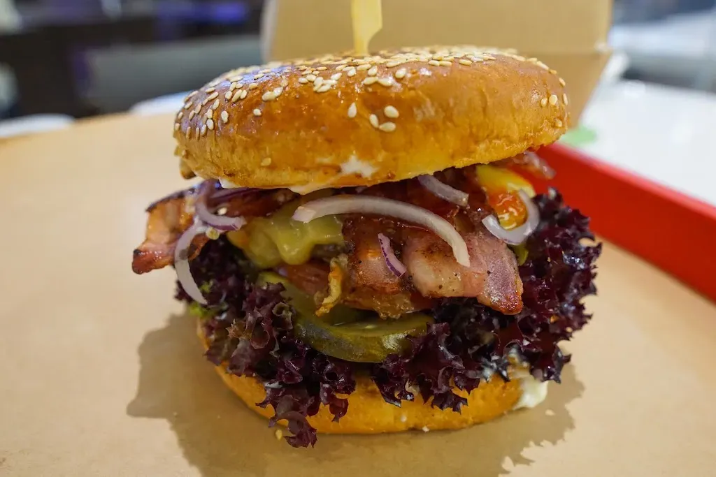 American Burgers & Buffet