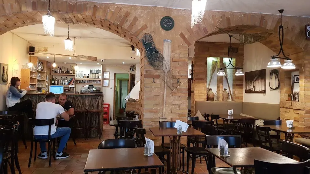 Matula Bistro