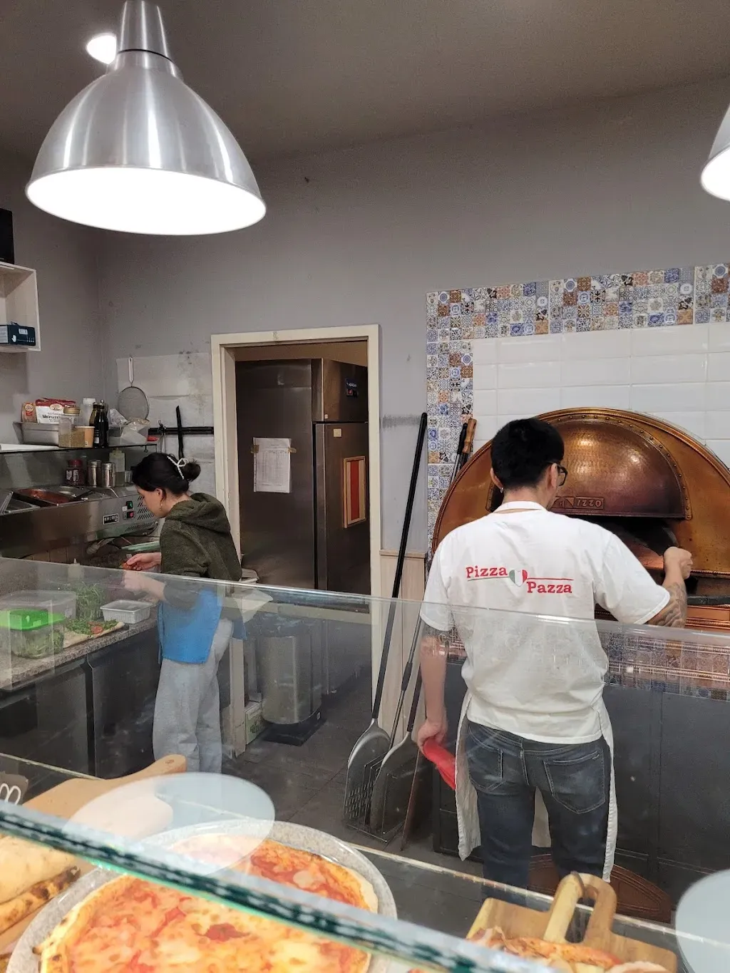 Pizza Pazza Károly