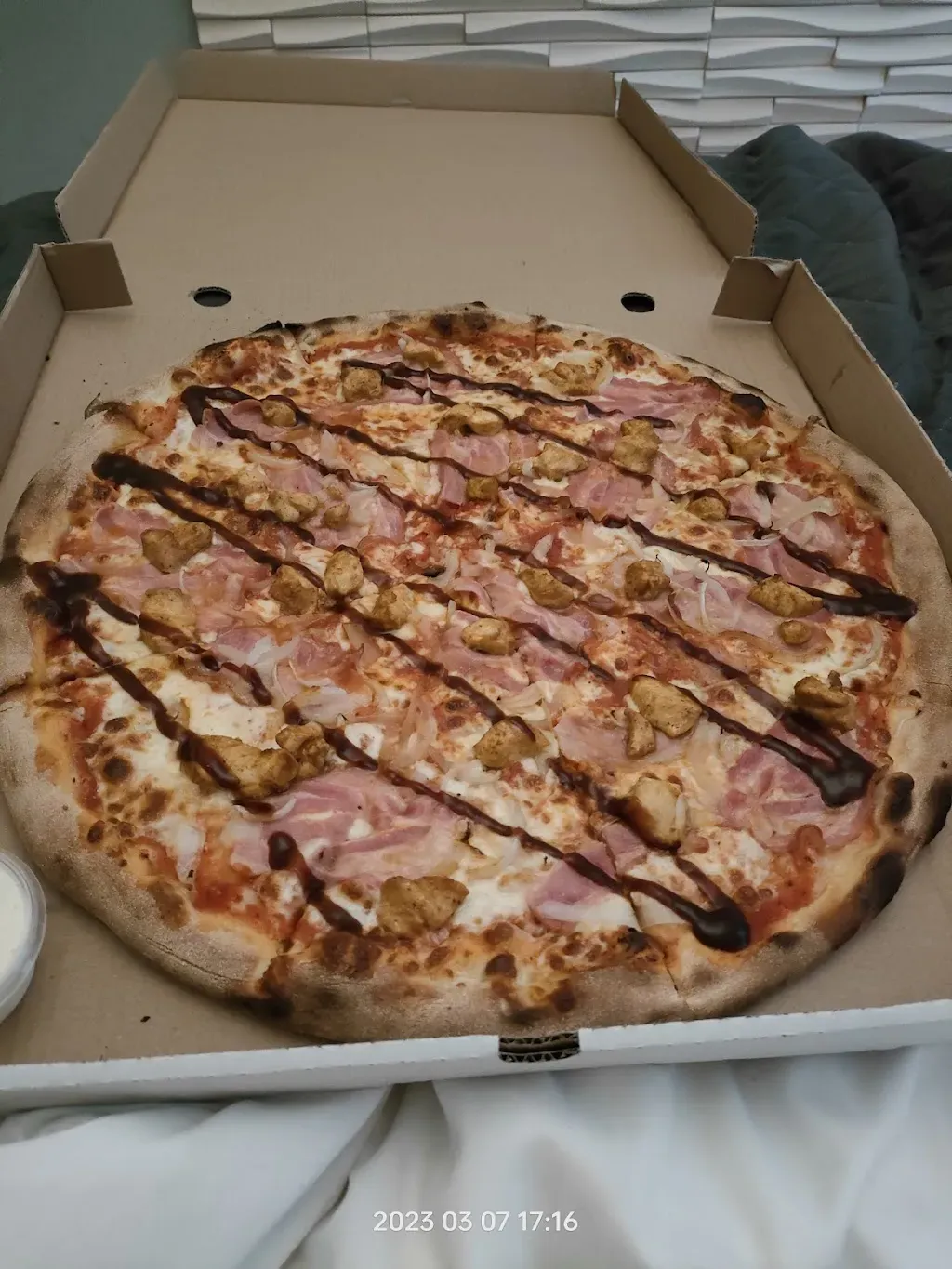 Powerfood Pizzeria