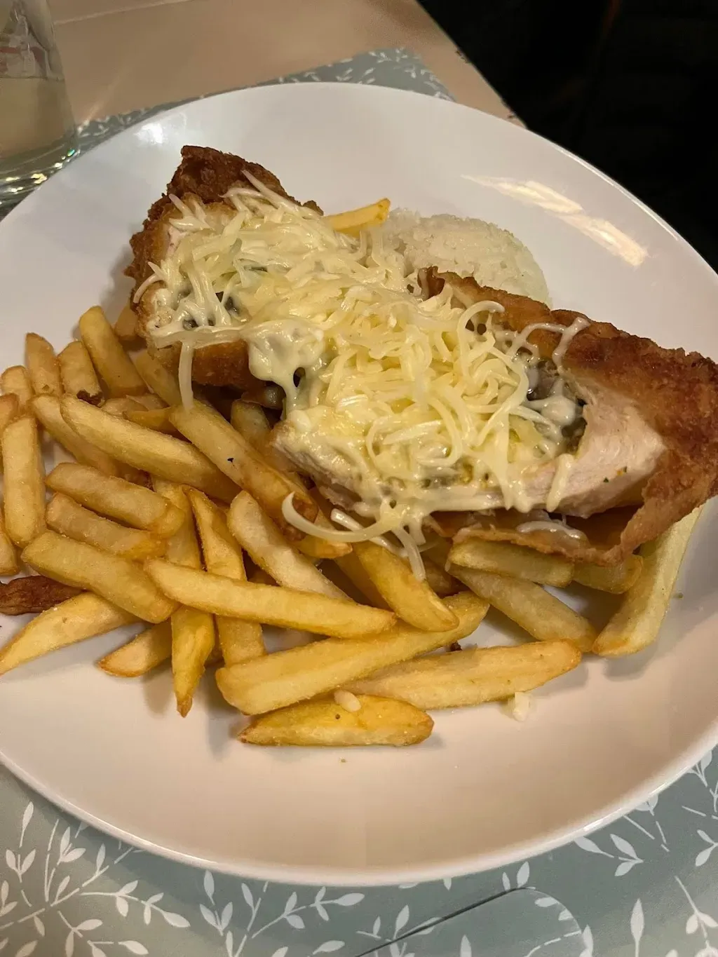 MgTels Pizzéria és Kisvendéglő