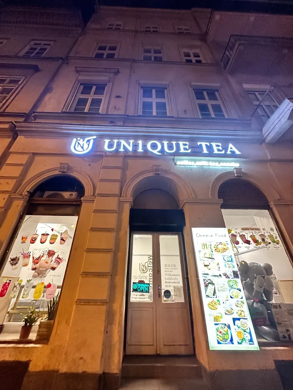 Unique maci tea
