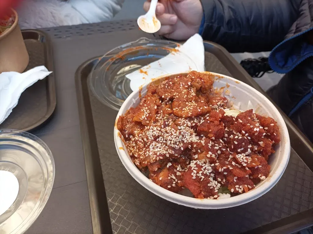 AUNTIE'S Korean Kitchen(이모네)