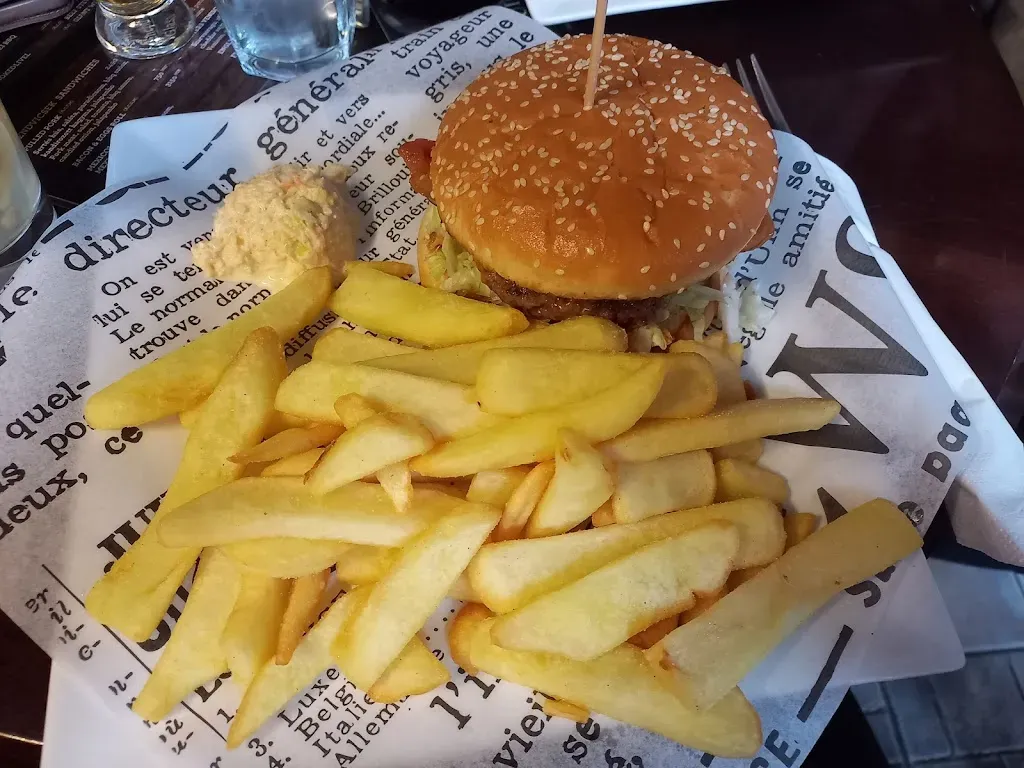 Kaledonia Skót Gastro & Sports Pub