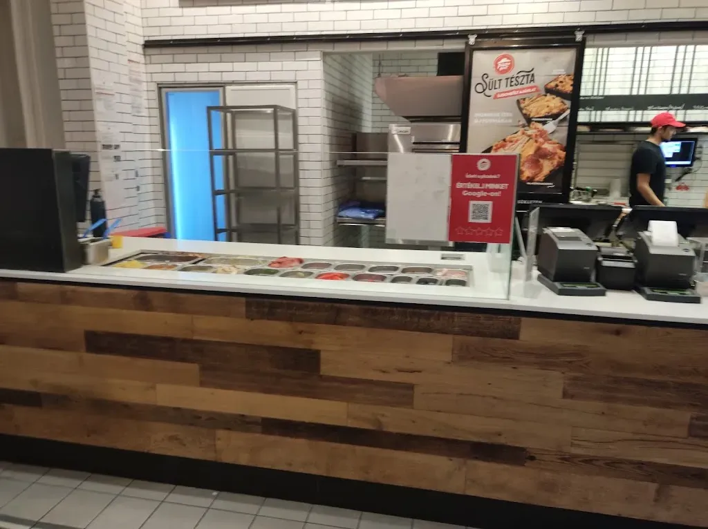 Pizza Hut ARANY