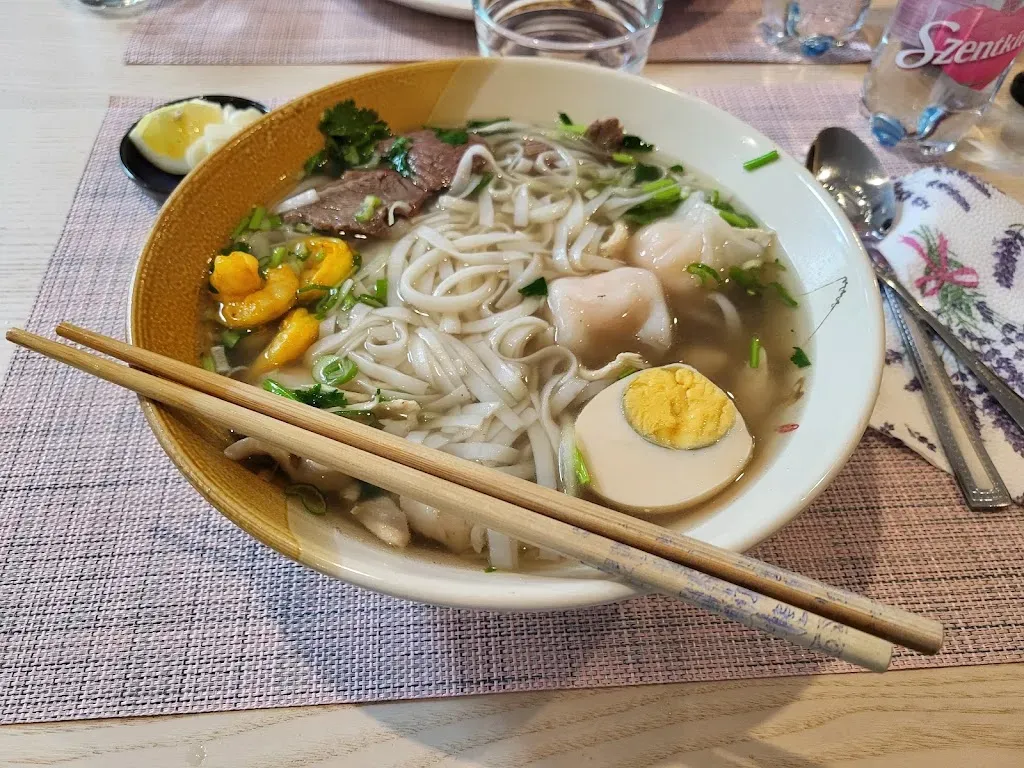 Hong Vietnamese Restaurant