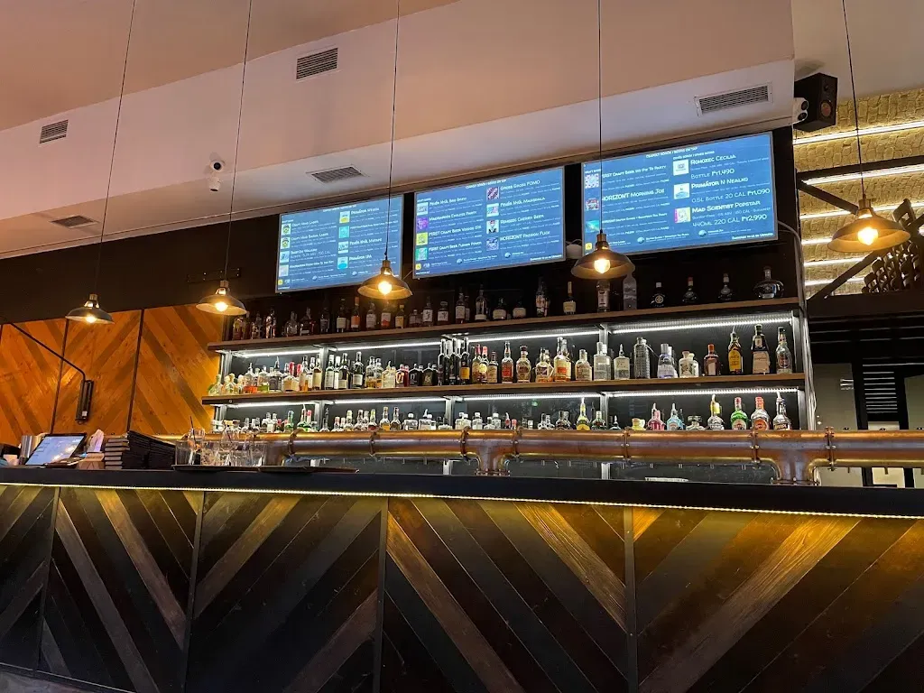 Craft Head Brewpub & Bistro