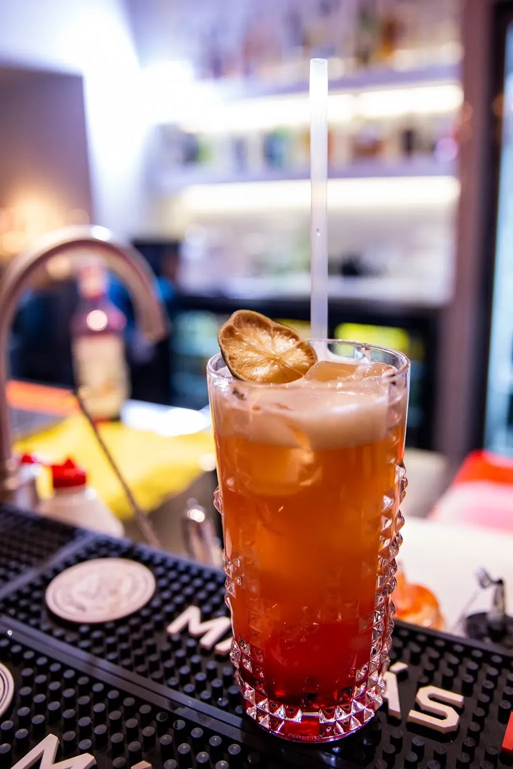 Enter Bar