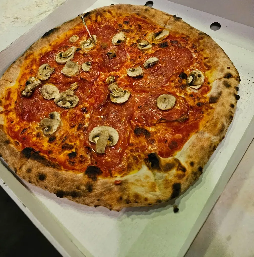Napoletana Da Carlo