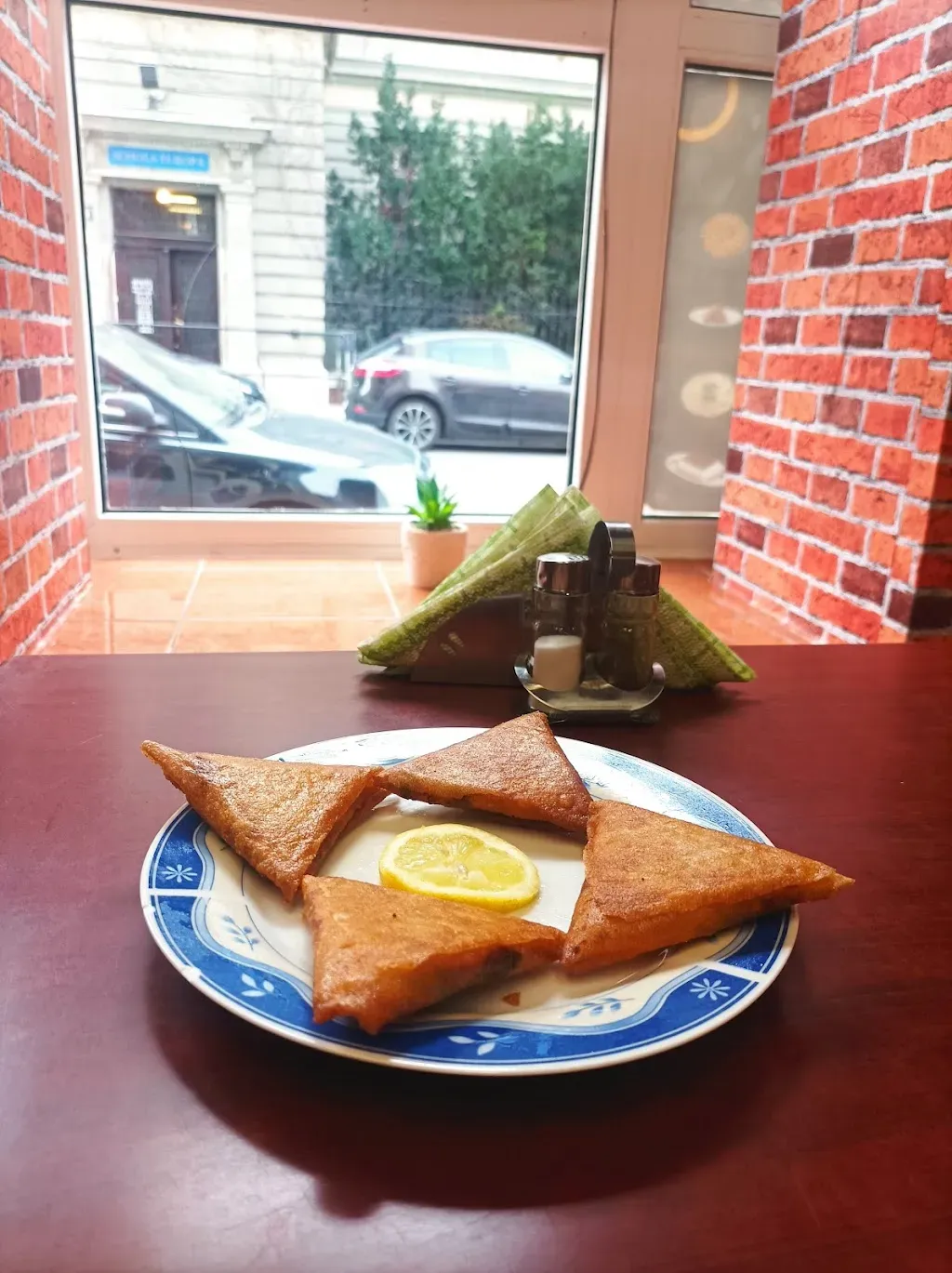 MaghrebTaste: ALGERIAN CUISINE (HALAL)