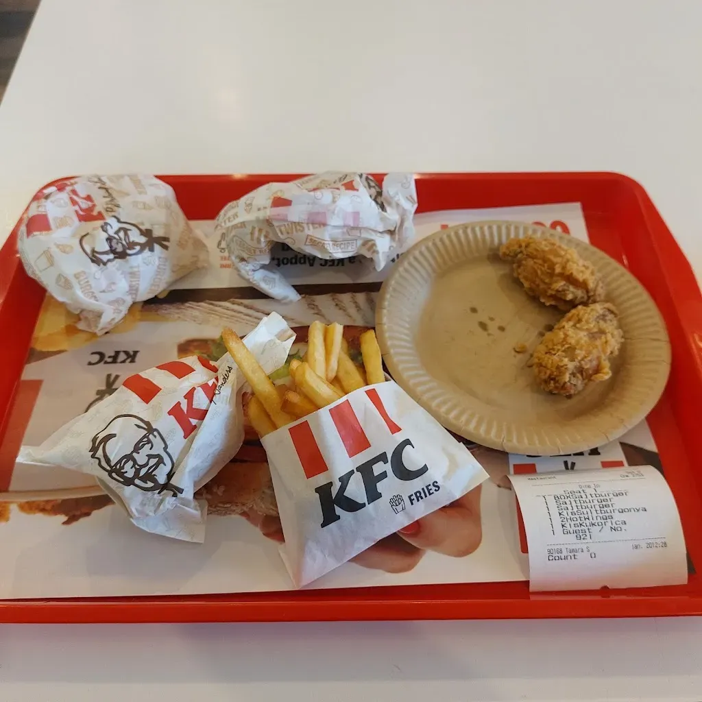 KFC Budapest Corvin Plaza