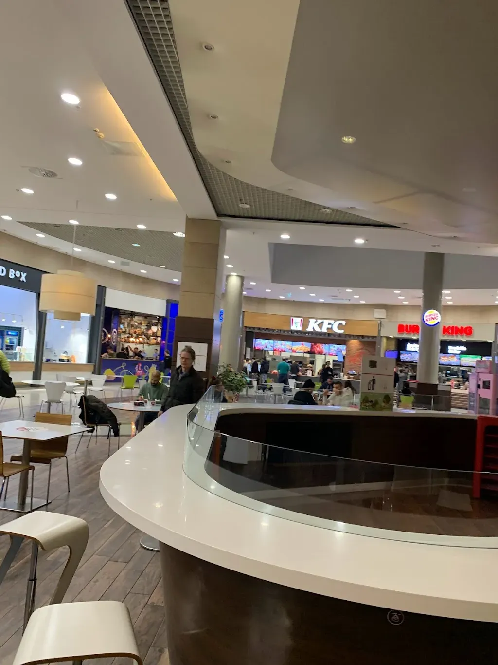 KFC Budapest Corvin Plaza