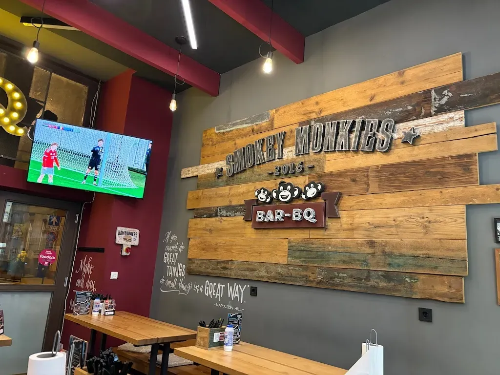 Smokey Monkies BBQ