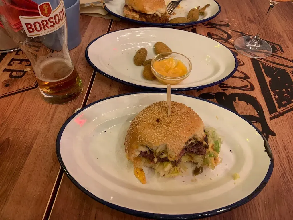 Deep Burger