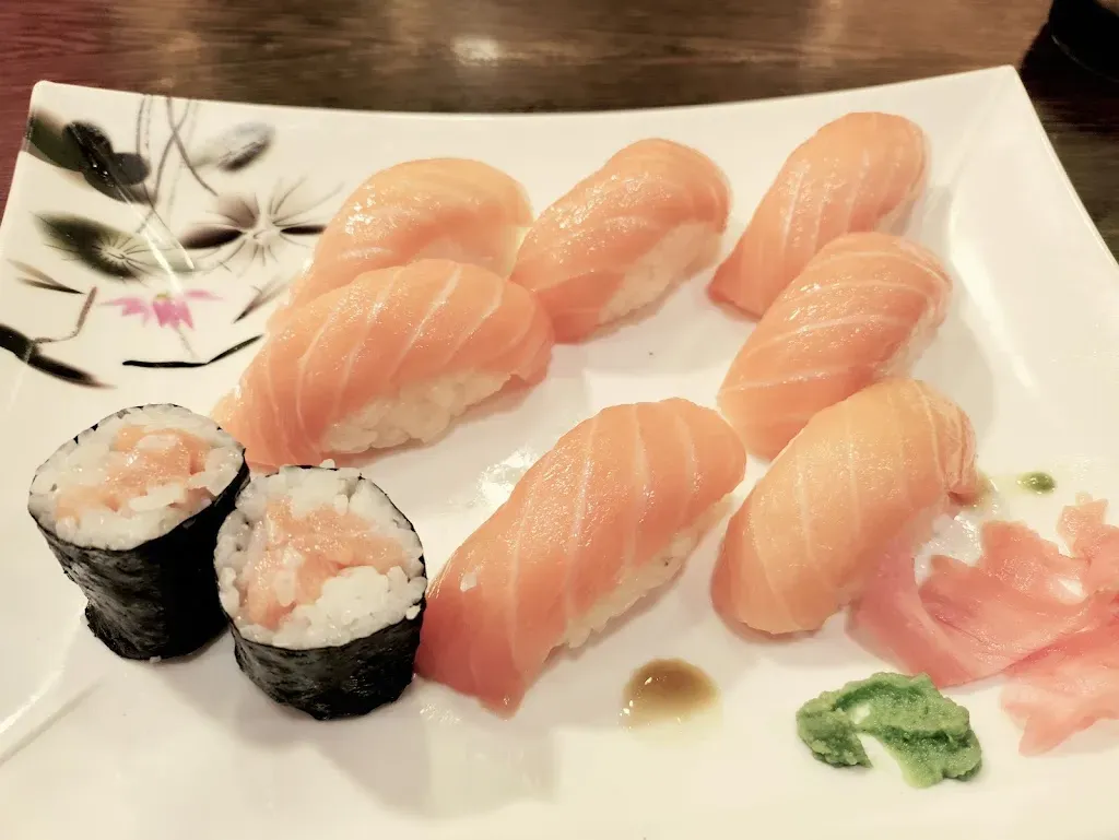 Oishi Sushi Budapest (拉面馆，煎饺)