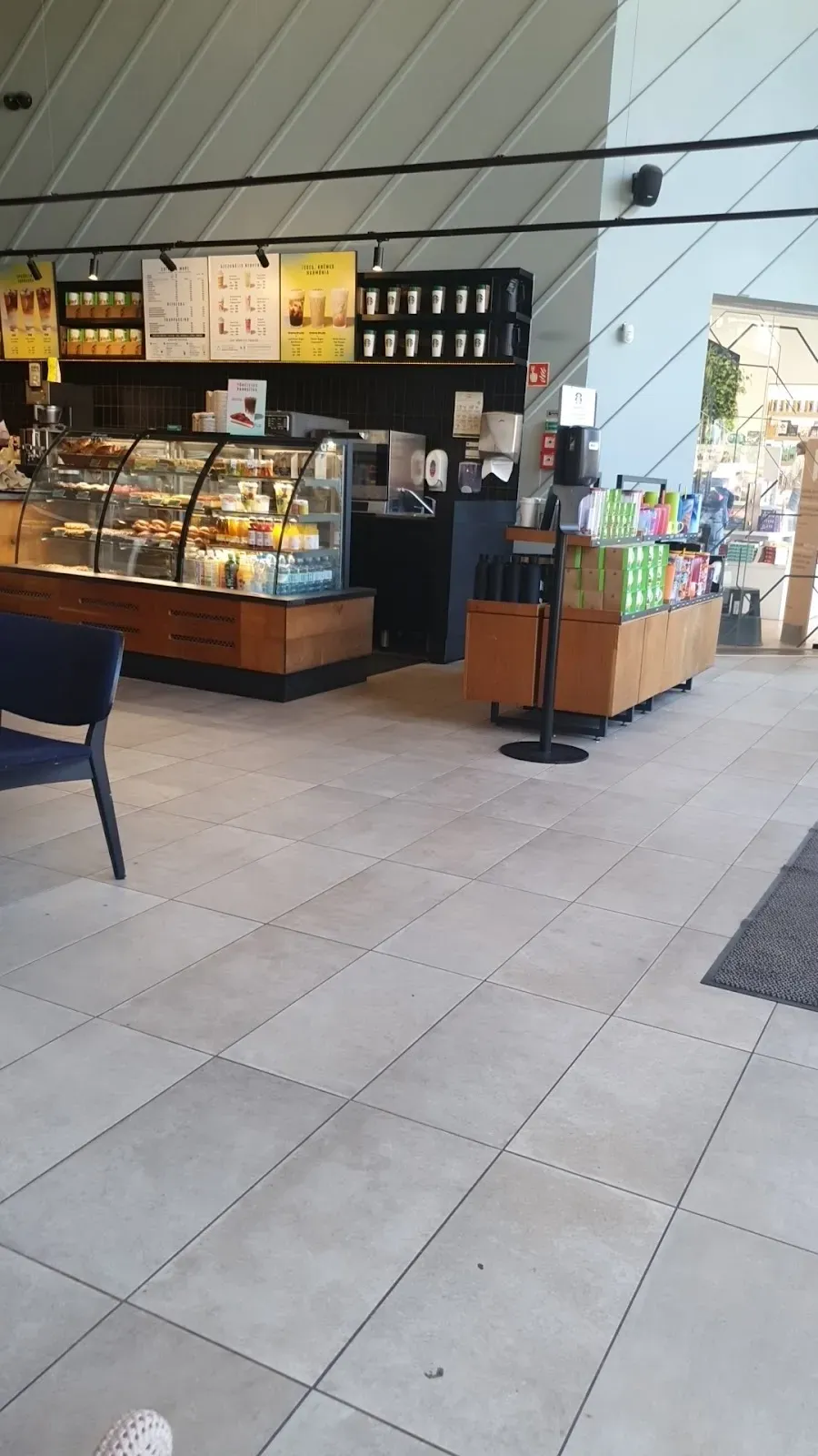 Starbucks Nyugati