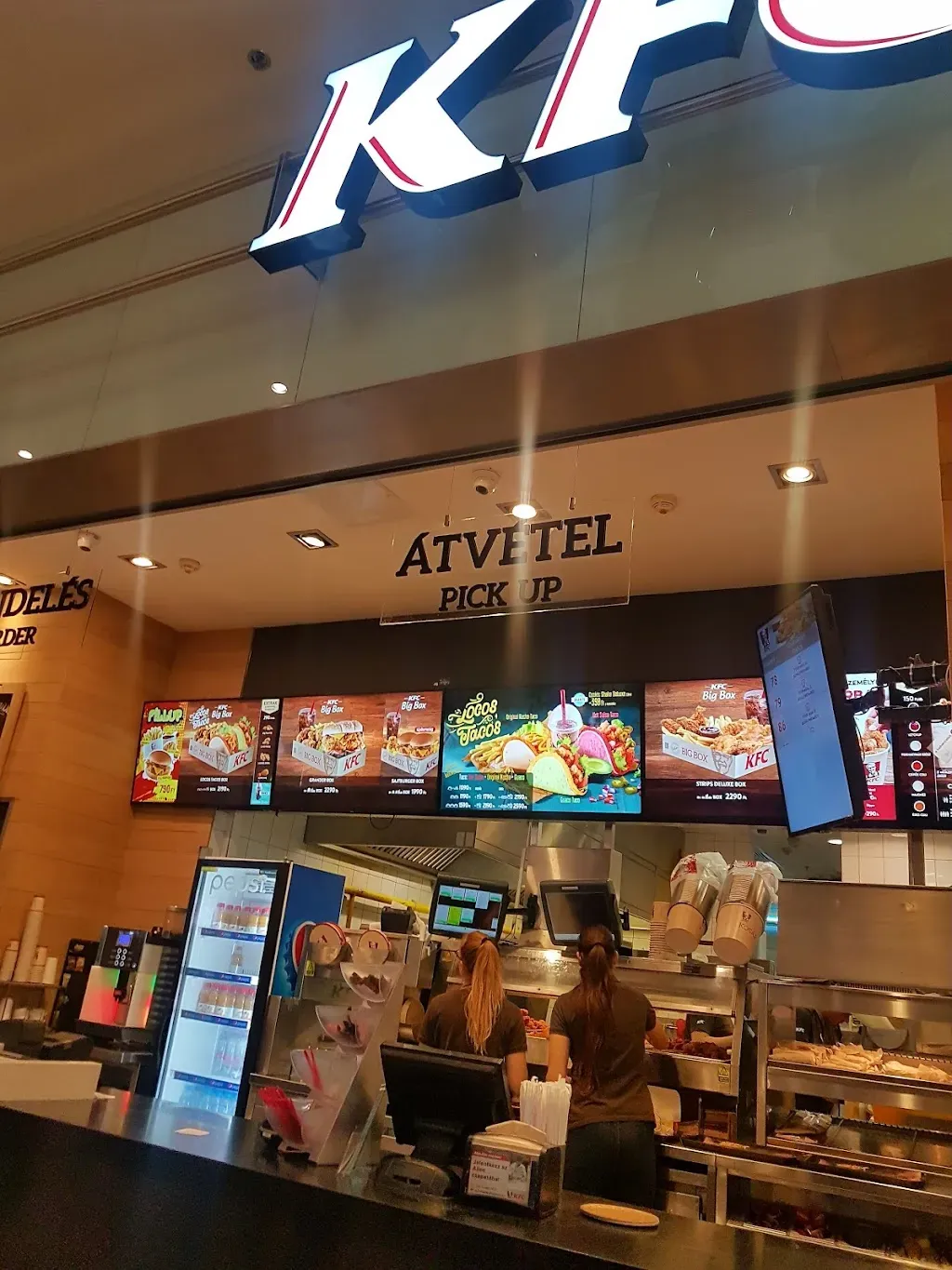 KFC Budapest Allee