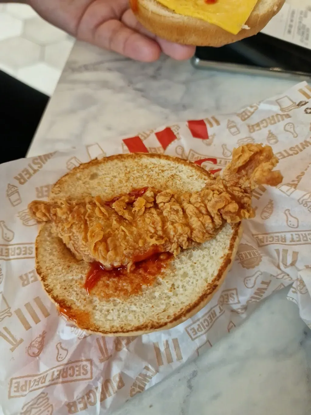 KFC Budapest Allee