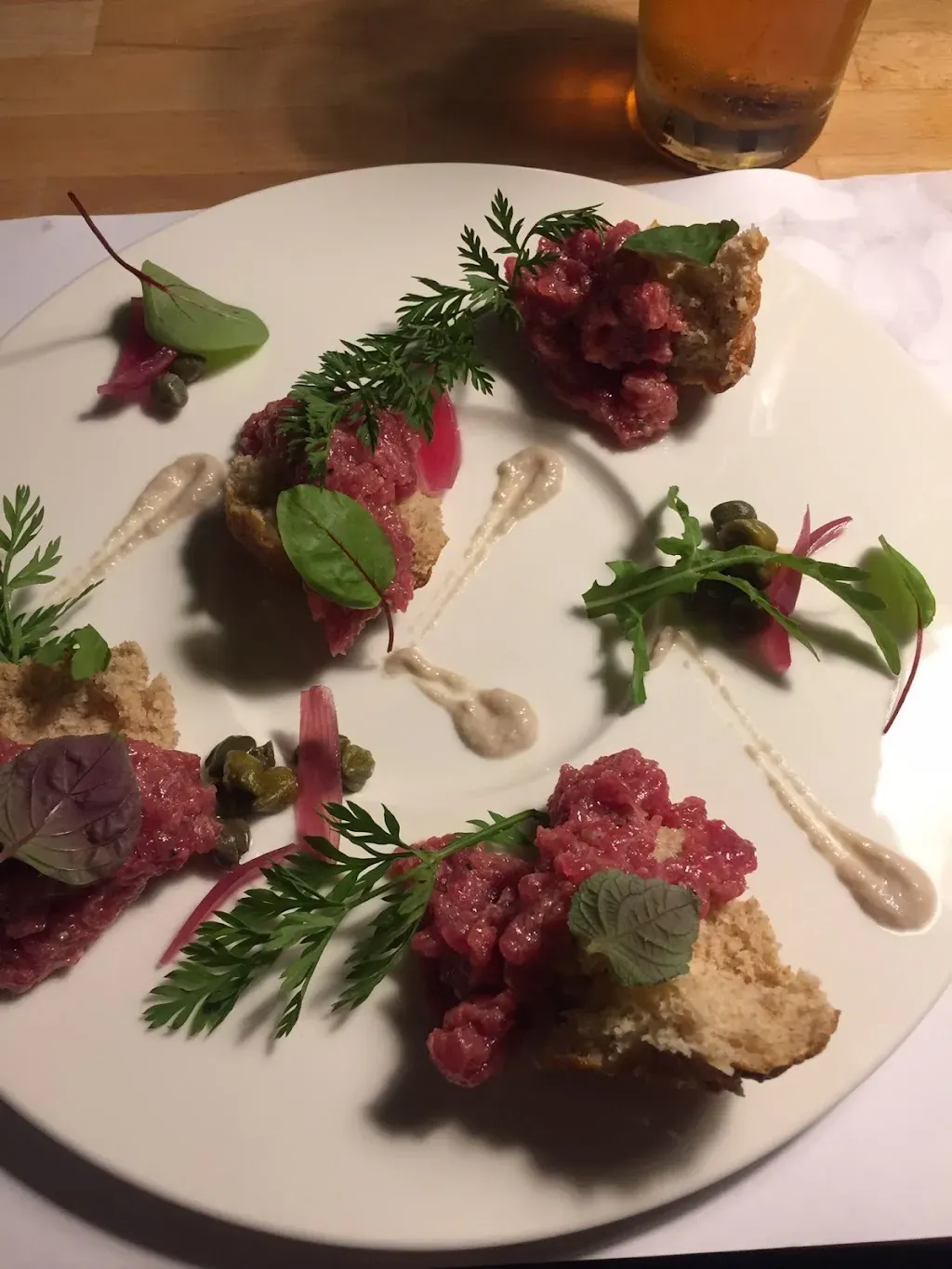 STóŁ