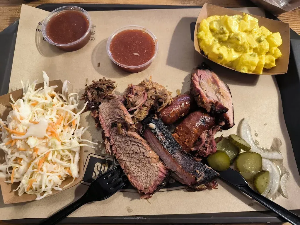 Smokey Monkies BBQ