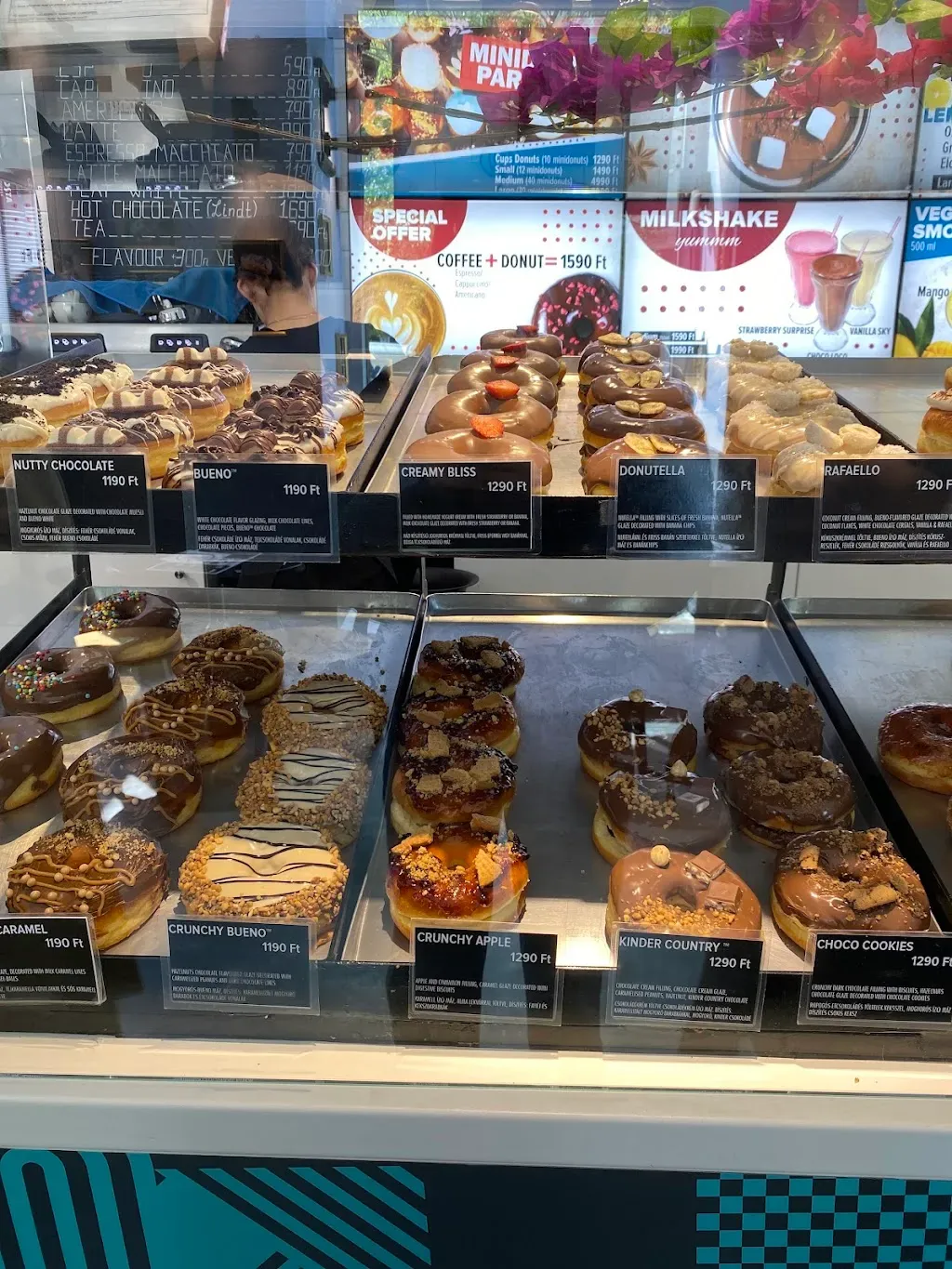 Donuterie Cafe - donuts, coffee & more