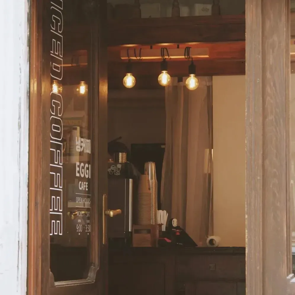 Eggi Cafe